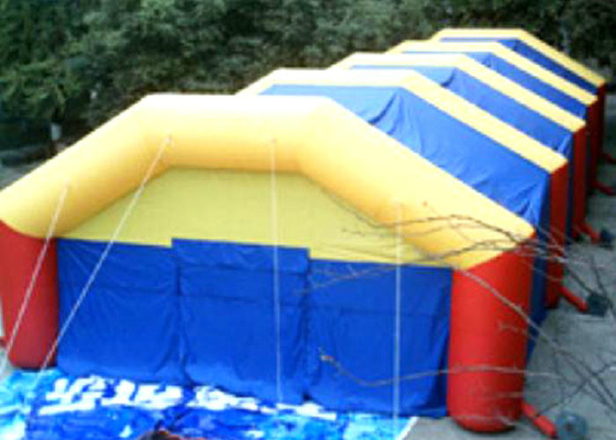 Faites la fête la grande impression gonflable de logo de tente d'événement avec le ventilateur de la tension 110V/220V