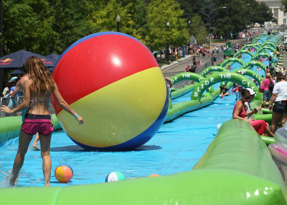 glissement et glissière gonflables Environmently de longueur de 50m amical pour le jeu extérieur