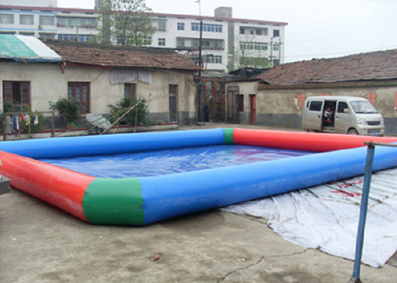 Taille des piscines 10mx8m d'explosion de bâche colorée par mélange pour le parc d'attractions