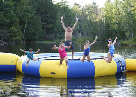 Jouets gonflables de l'eau de PVC d'enfants et d'adultes flottant l'OEM/ODM de trempoline admis
