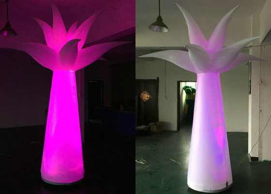 L'aspect gentil allument le nylon enduit par PVC d'Inflatables pour la publicité d'événement