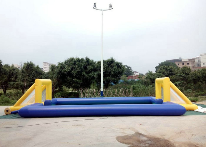 Jouets gonflables faits sur commande de sports 18x10m ignifuge pour le jeu de sports