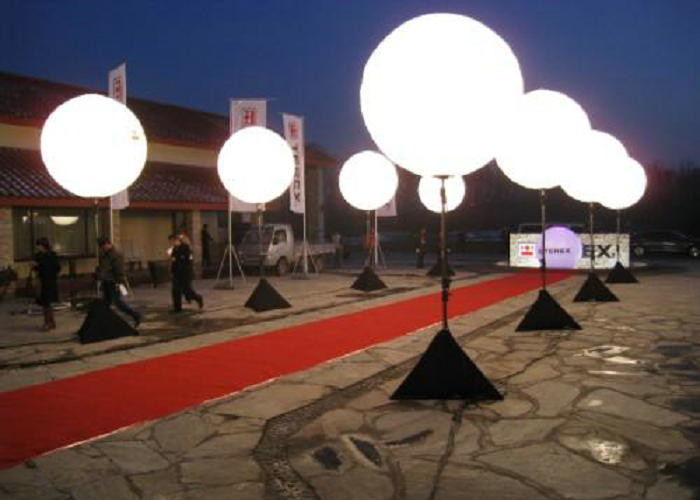 La couleur blanche allument des ballons, diamètre gonflable de la décoration 1.5m d'éclairage